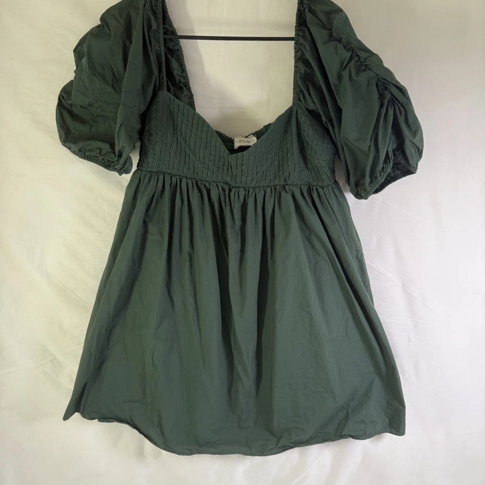 Hyacinth House by Tuckernuck Emerald Green Puff Sleeve Sasha Mini Dress Medium - Picture 10 of 10